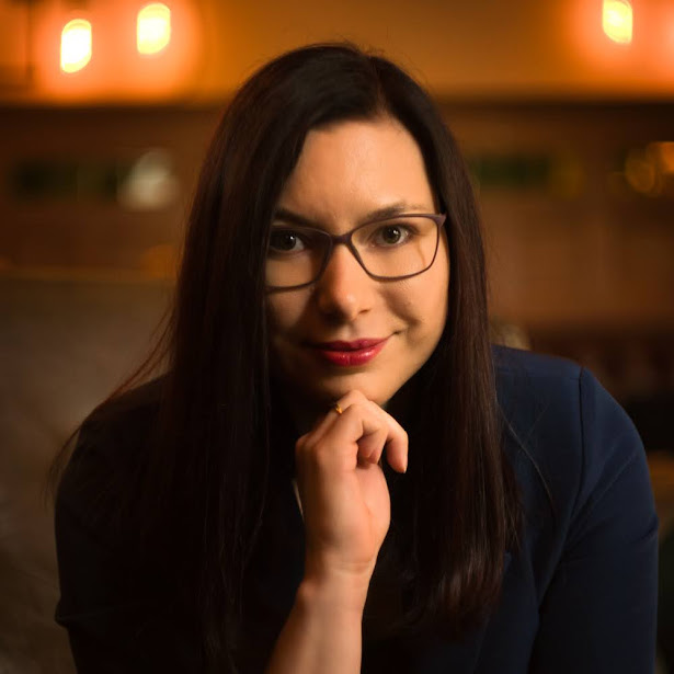 Martyna ze stowarzyszenia sztuki użytkowej Twór