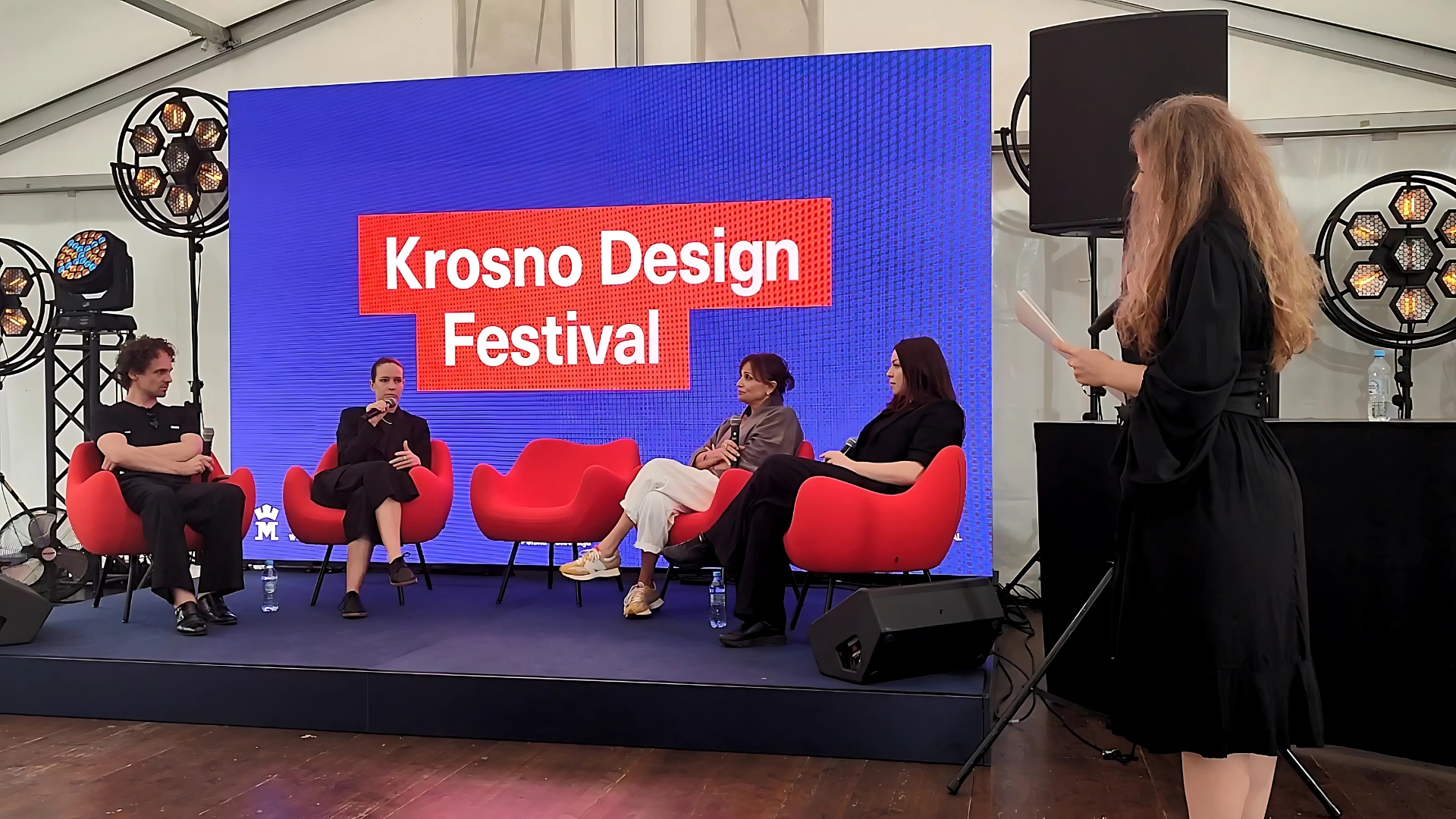 Debata Jan Garncarek, Ewelina Mąkosa, Magdalena Willmann i Kama Wróbel.