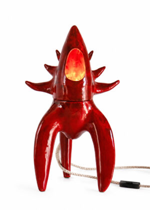 Lampa czerwona ceramiczna nablatowa astystyczna
