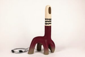 Ceramiczna lampa podłogowa w kolorze figi