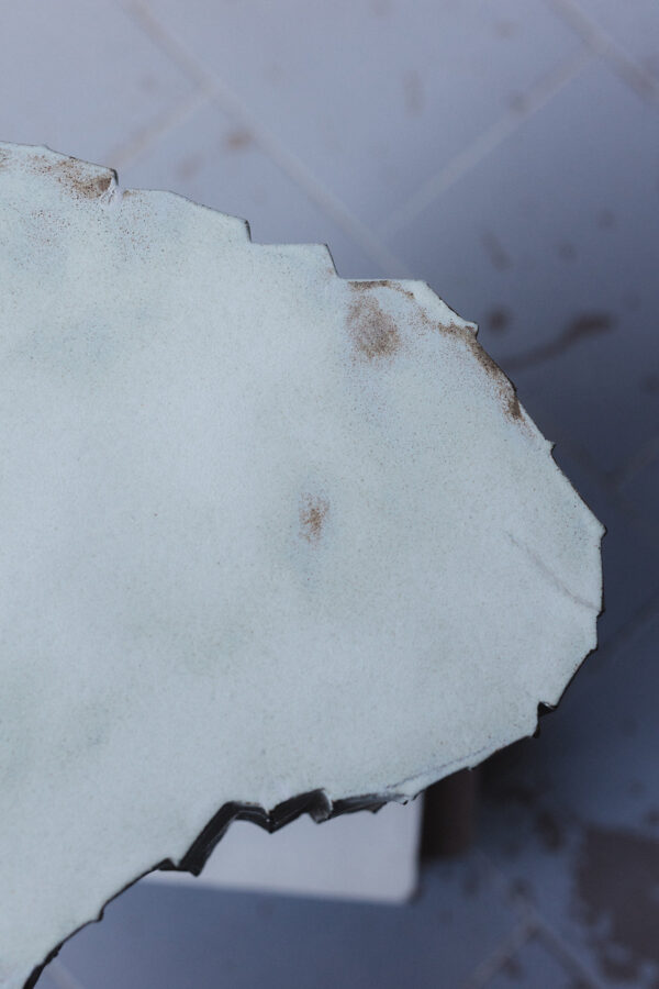 Ceramiczny stolik kawowy