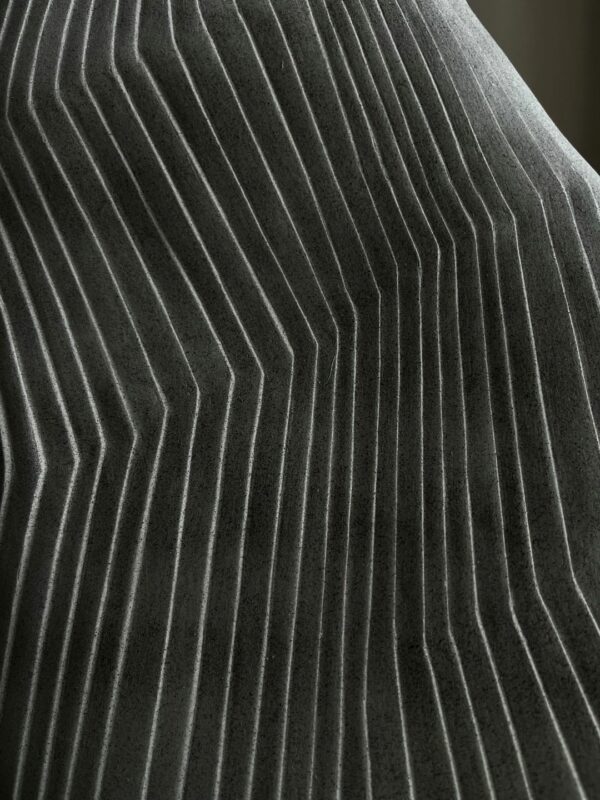 Ceramiczny wazon artystyczny szary